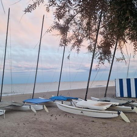 Апартаменти Incredible Seafront With Sunrise And Sunset Views Бенікасім Екстер'єр фото